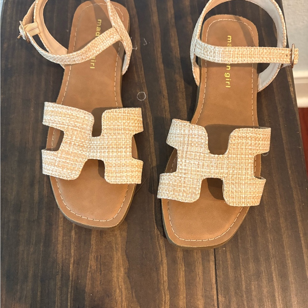 Steve Madden Girl's Haydin Flat Sandal Size 5